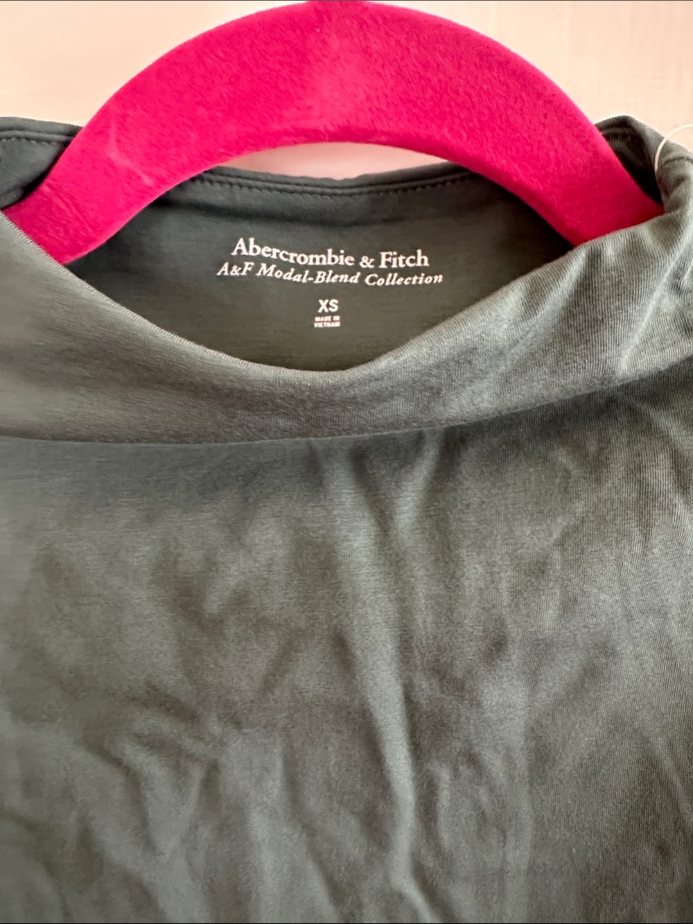 Abercrombie & Fitch Dark Green Sleeveless Mock Neck Bodysuit - Picture 2 of 4